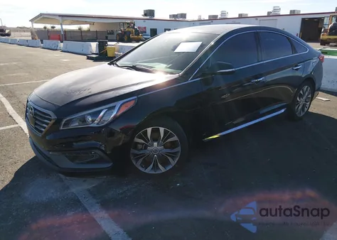 2016 Hyundai Sonata Limited 2.0T z USA, uszkodzony, nr VIN 5NPE34AB7GH415575